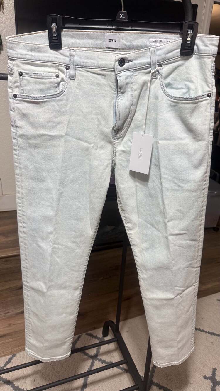 Edwin Maddox Crop Slim Jeans Size 34
